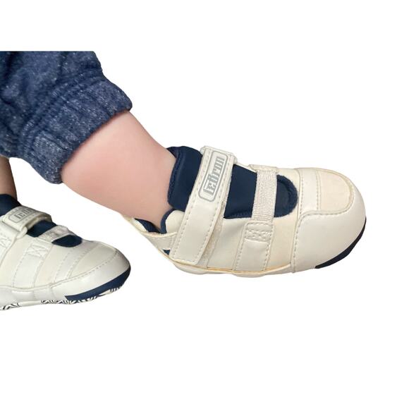 HTF Nike LeBron Size 2c Baby Crib Shoes - Picture 7 of 13